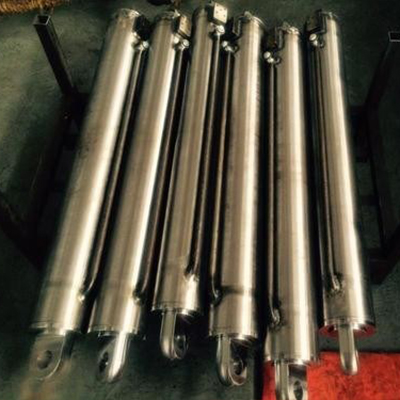 Precision Bright Surface Steel Round Bar – SAE4340 & SAE1045 (Die Forged)